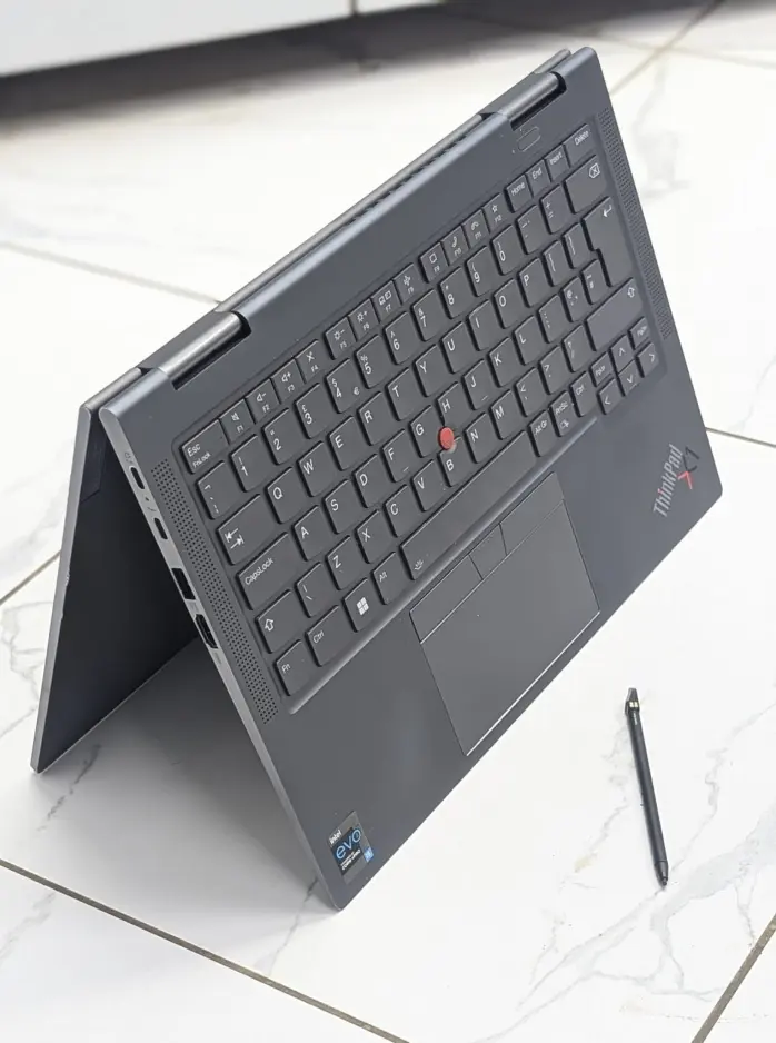 LENOVO THINKPAD X1 YOGA
