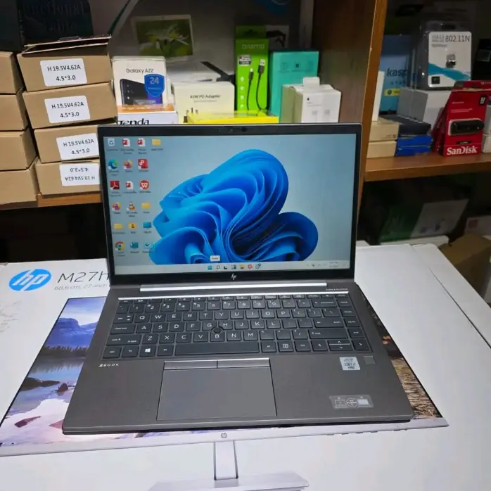 Hp ZBook  Firefly G7